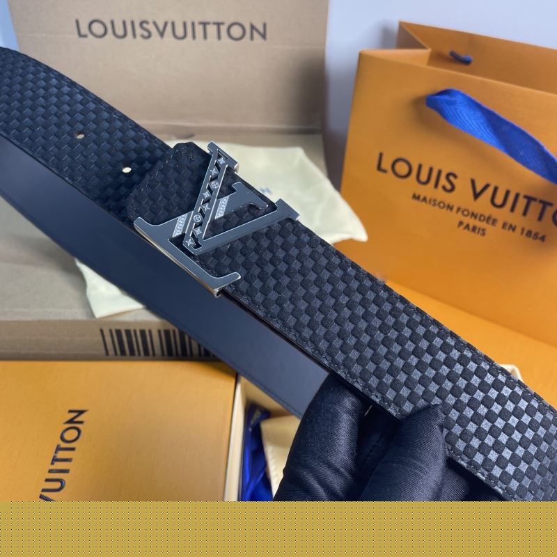 l**is V*t*n belts